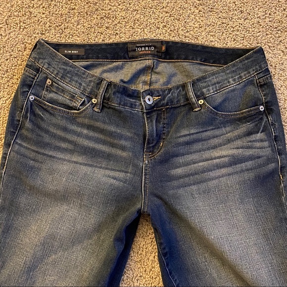 Torrid PREMIUM ULTIMATE STRETCH SLIM BOOT Sz 18 - Picture 2 of 7